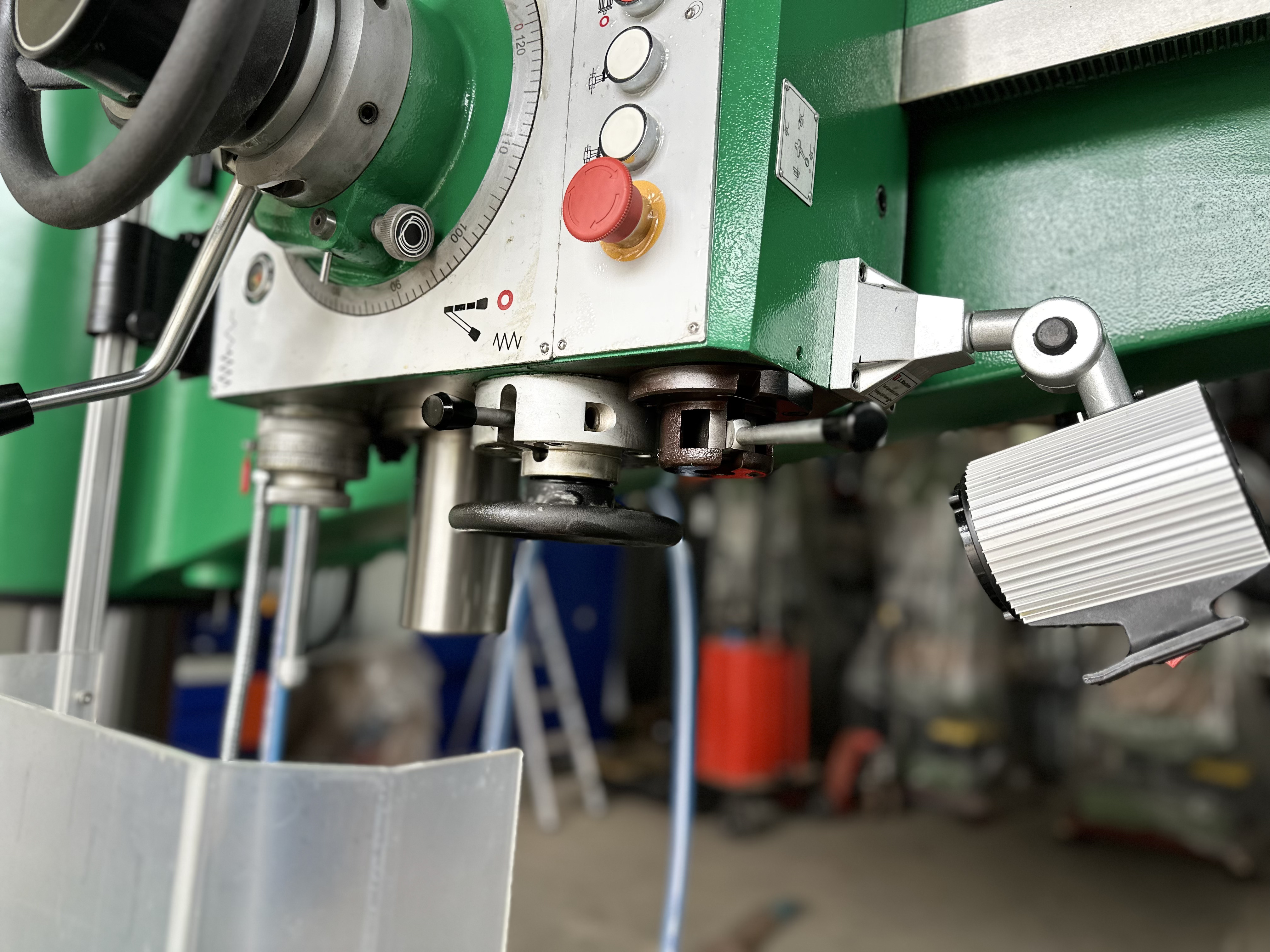 Радиально-сверлильный станок РС-50