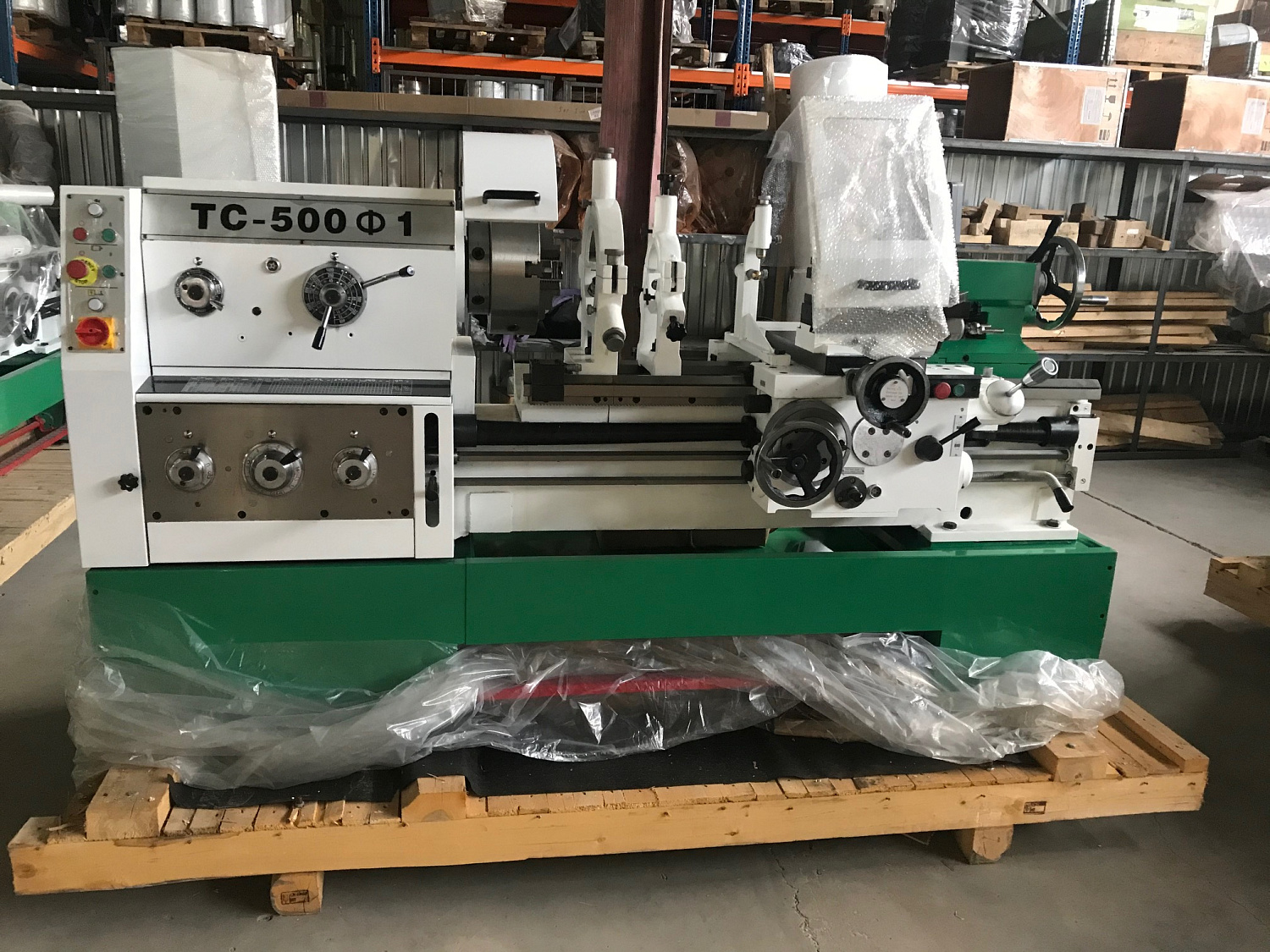 Токарный винторезный станок с УЦИ ТС-500Ф1 исп. №1
