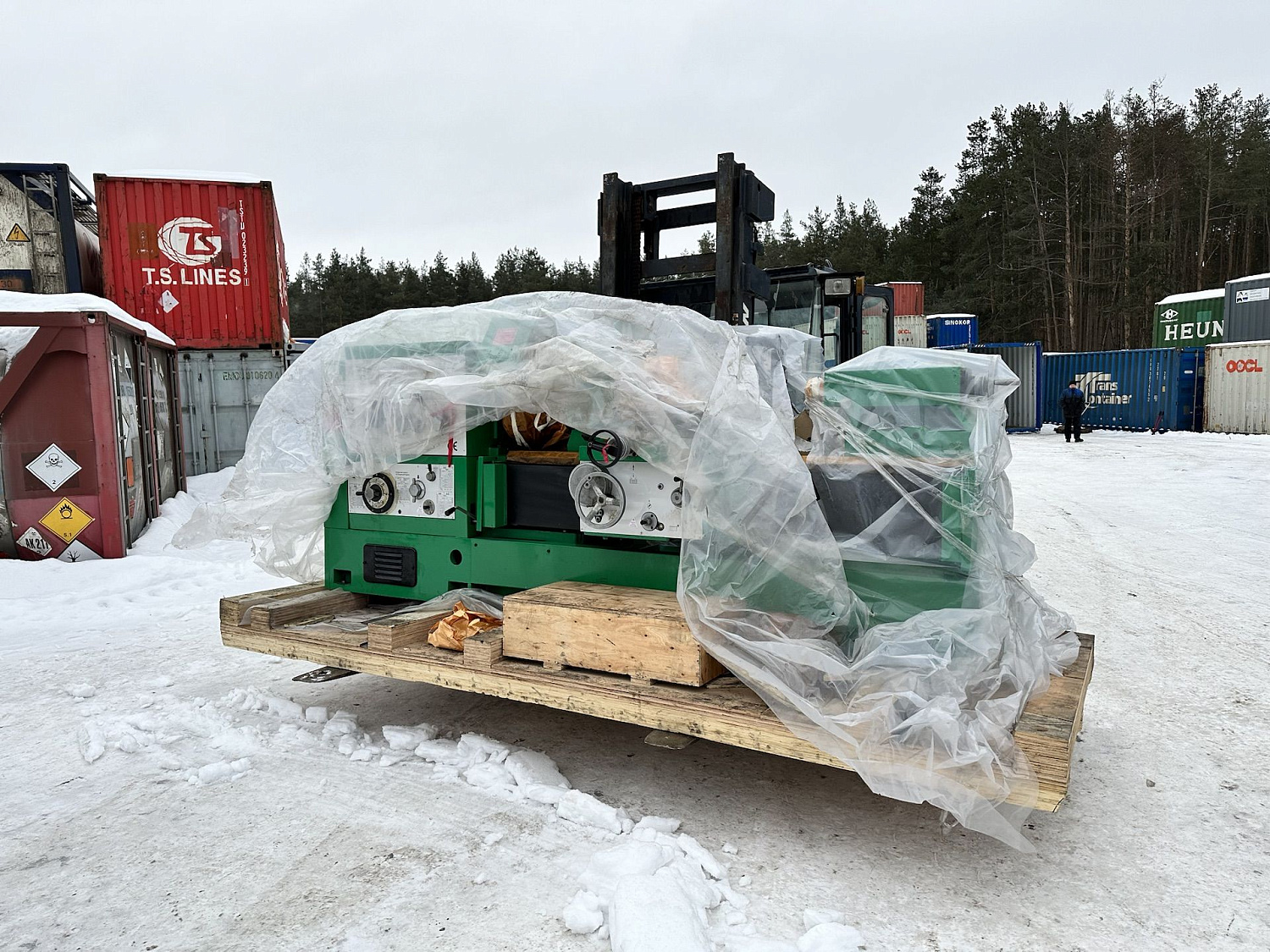 Токарный винторезный станок с УЦИ ТС-630ТФ1 исп. №1