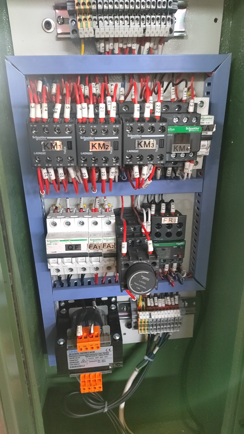 Сверлильный станок с коробчатой колонной ВСК-50